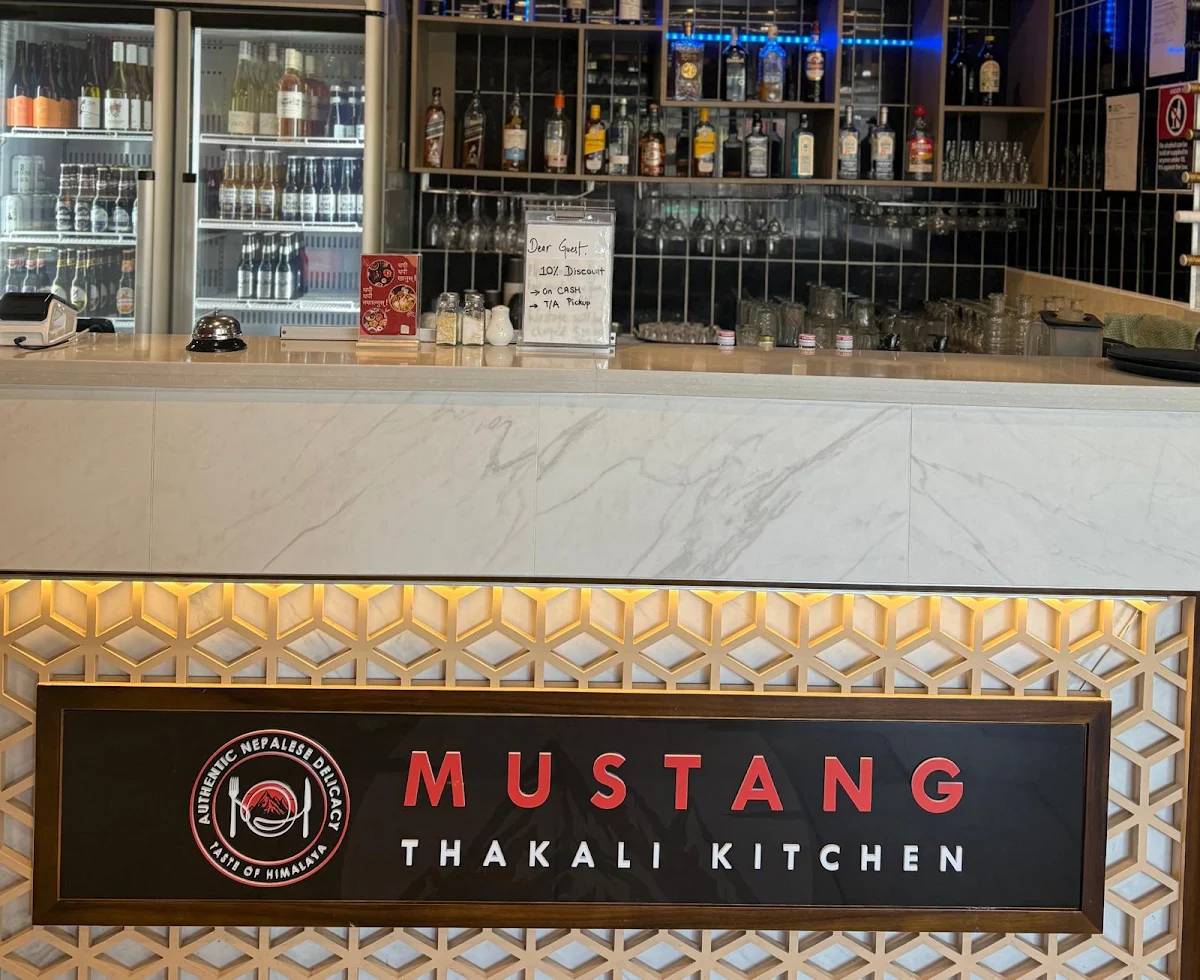 Vibe, MUSTANG THAKALI KITCHEN