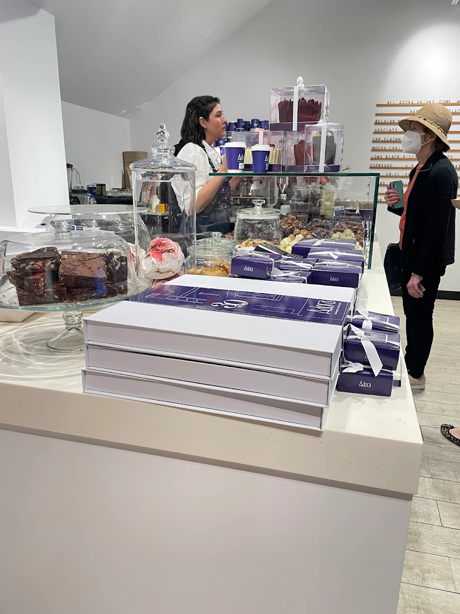 Vibe, Adora Handmade Chocolates Wynyard