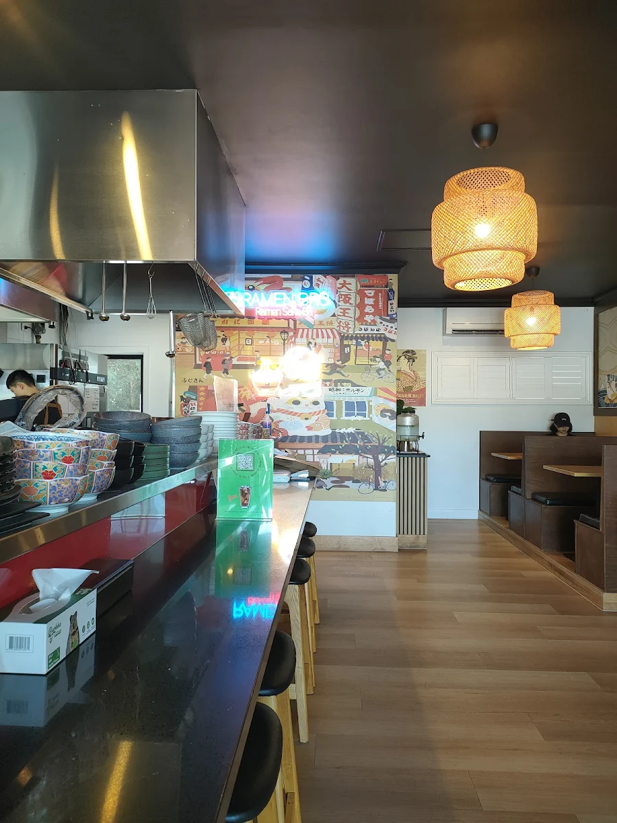 Vibe, Ramen Bro