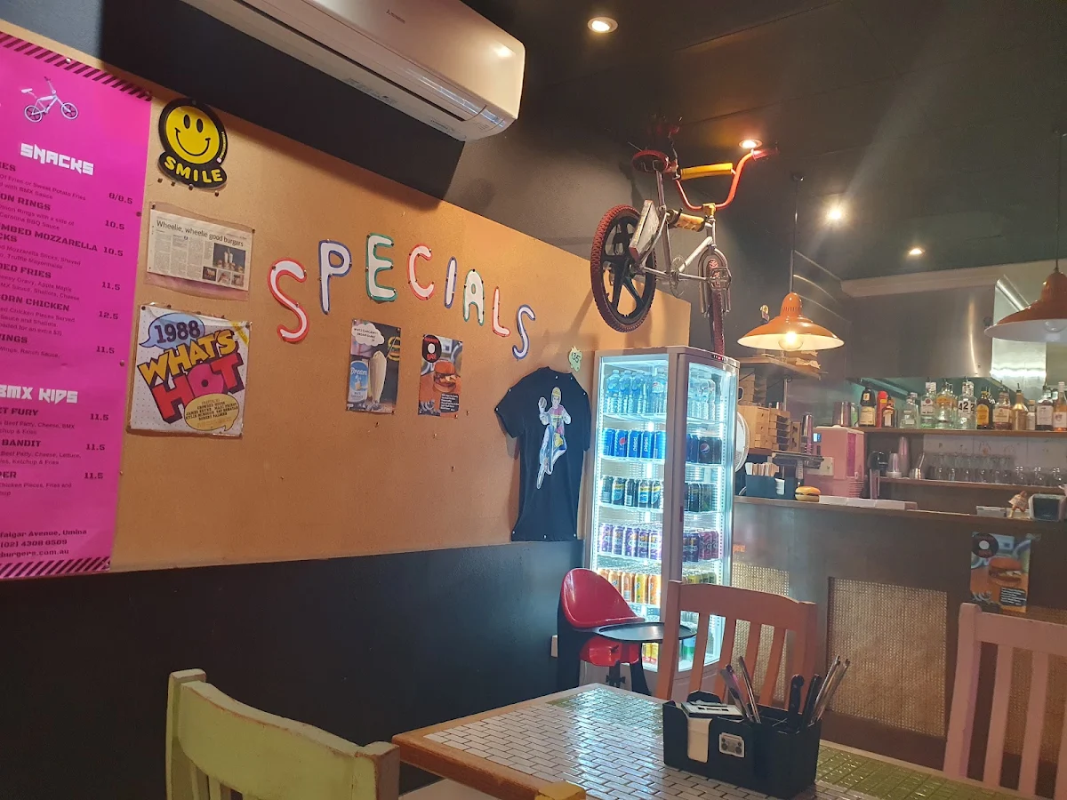 Vibe, BMX Burgers