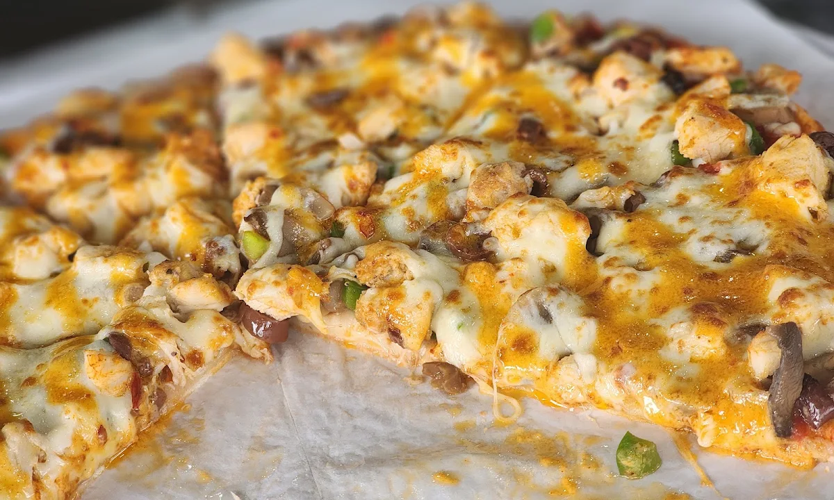Food & drink, Lebnoosh - Get Your Yummy Manoush & Pizza !