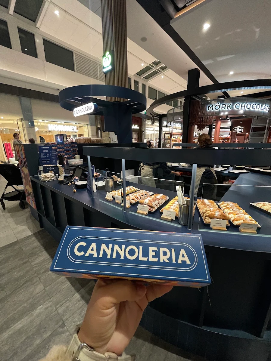 Vibe, Cannoleria | Chadstone