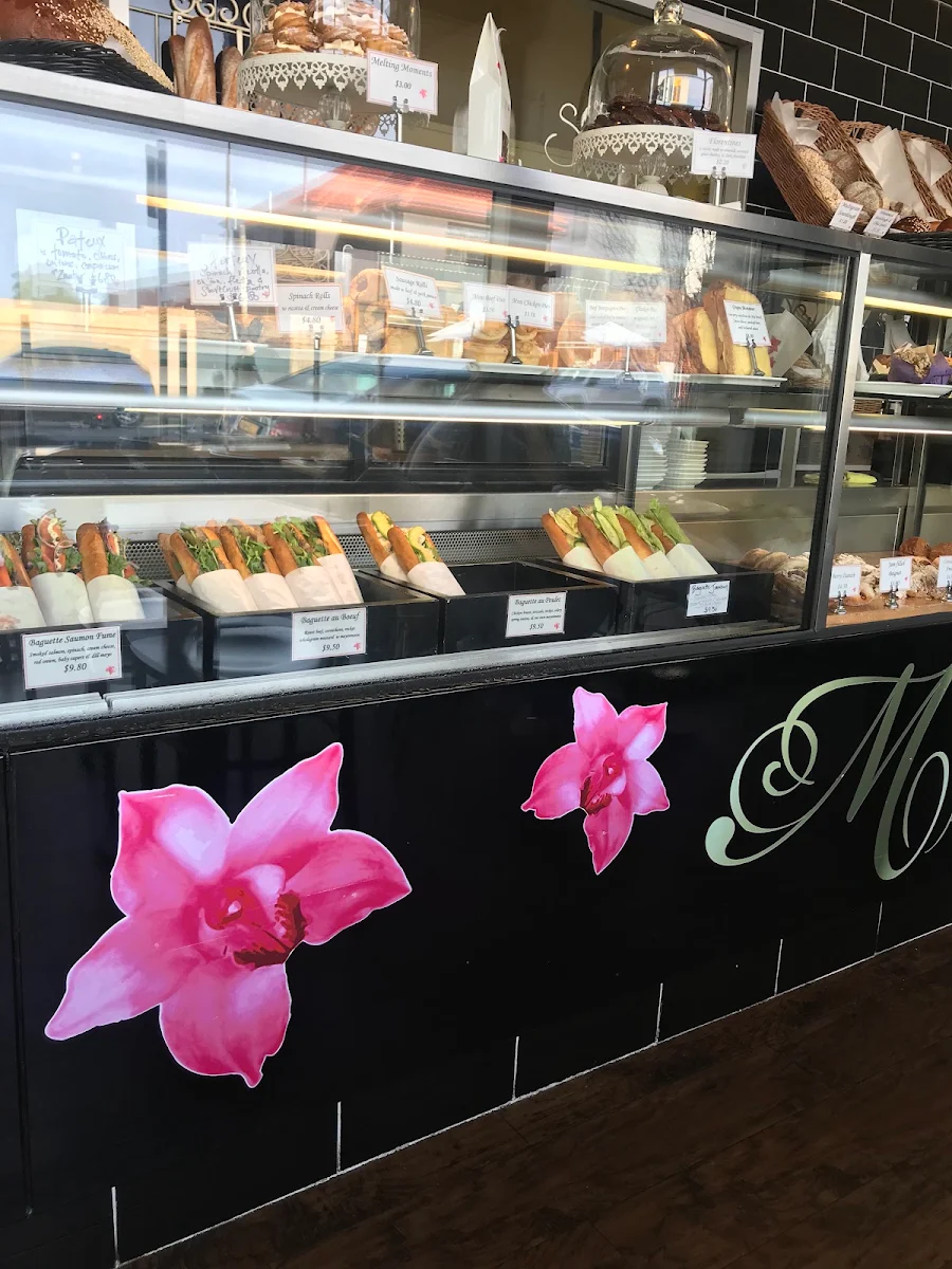 Vibe, Moi by Fabrice - Patisserie Fine