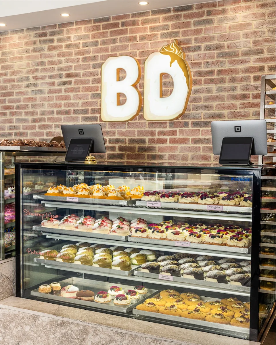 Vibe, Boston Doughnuts
