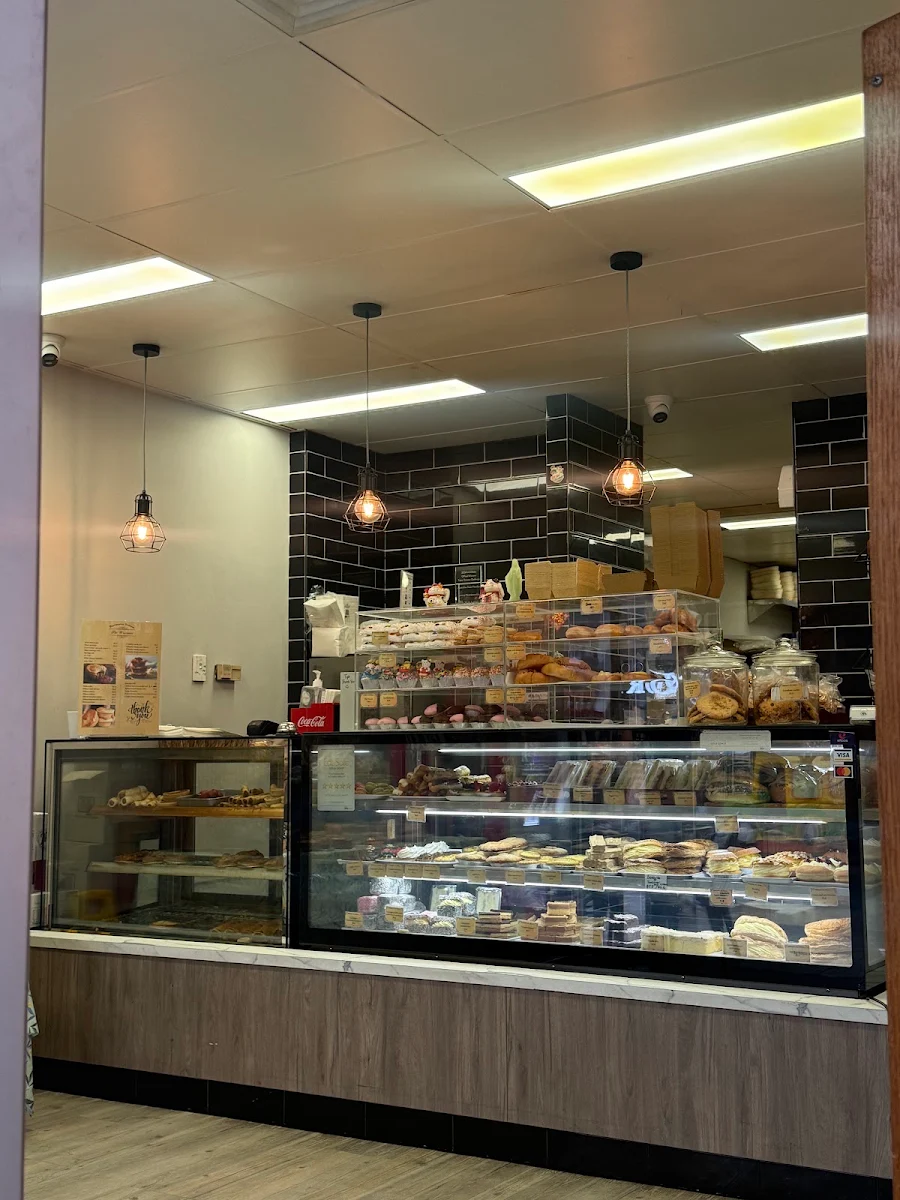 Vibe, Boulangerie Vietnam Bakery