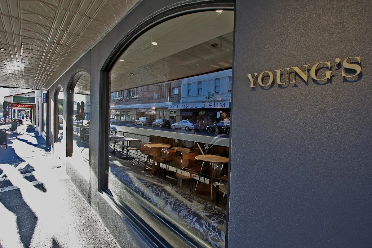 Vibe, Young’s Wine Rooms