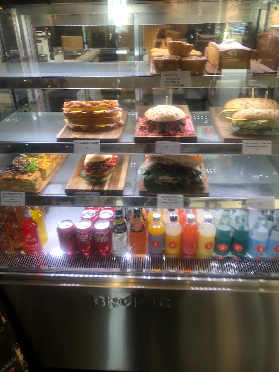 Vibe, Ruby Cafe