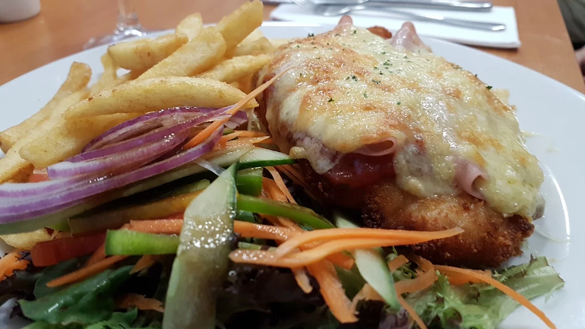 Food & drink, Victoria Hotel Motel