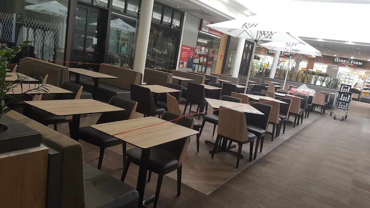 Vibe, JJ's Eatery