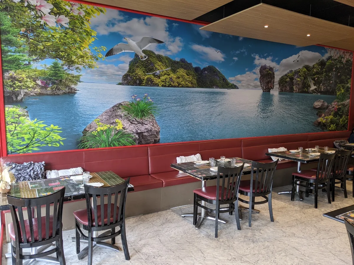 Vibe, Pandas Kitchen & Bar