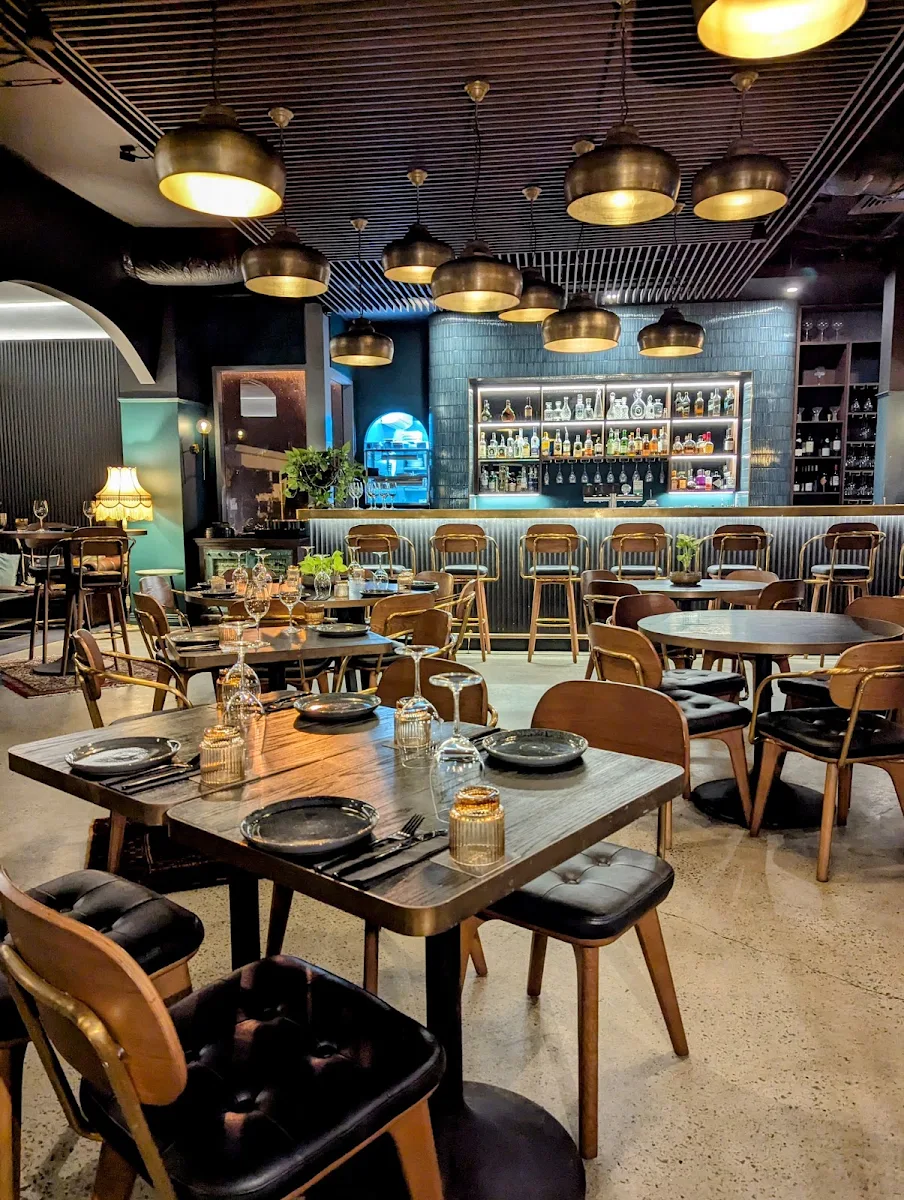 Vibe, The Brooklyn Wine + Tapas