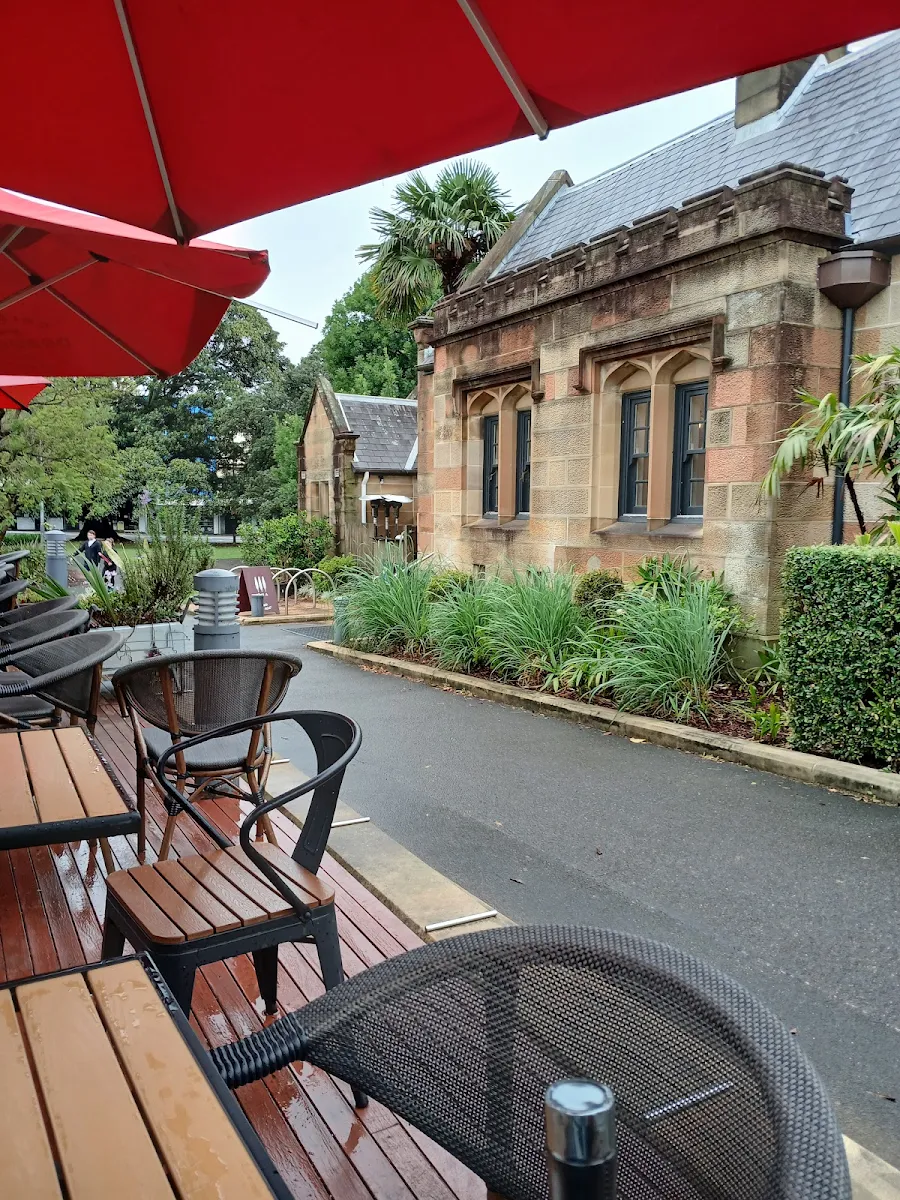 Vibe, Gardener’s Lodge Cafe