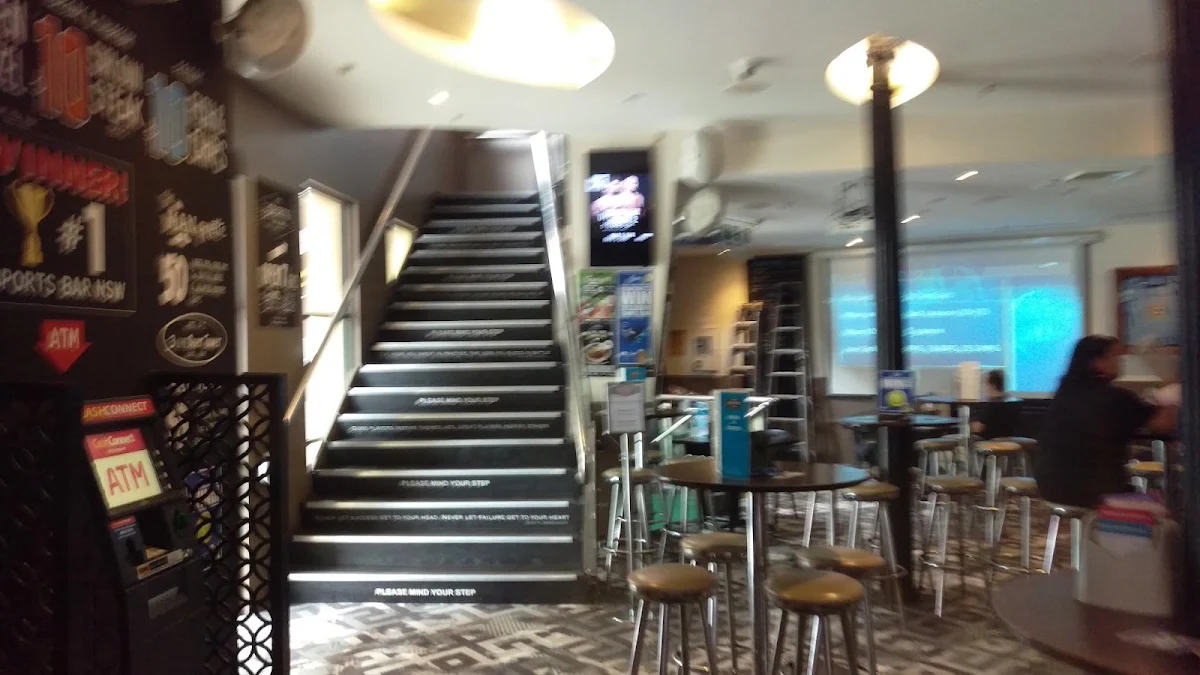 Vibe, Agincourt Hotel