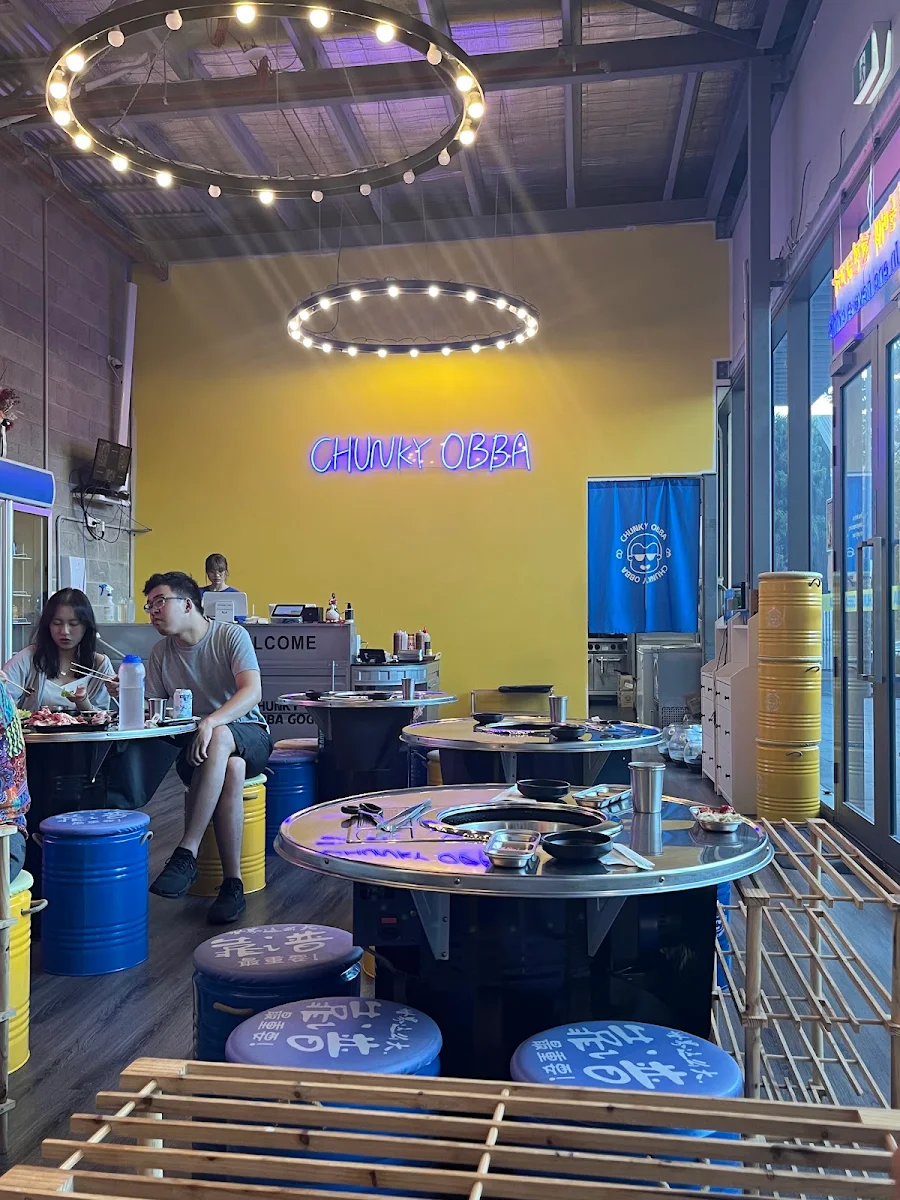 Vibe, Chunky Obba Gogi & Bar