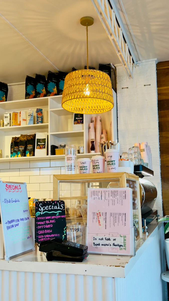 Menu, Saint Jules