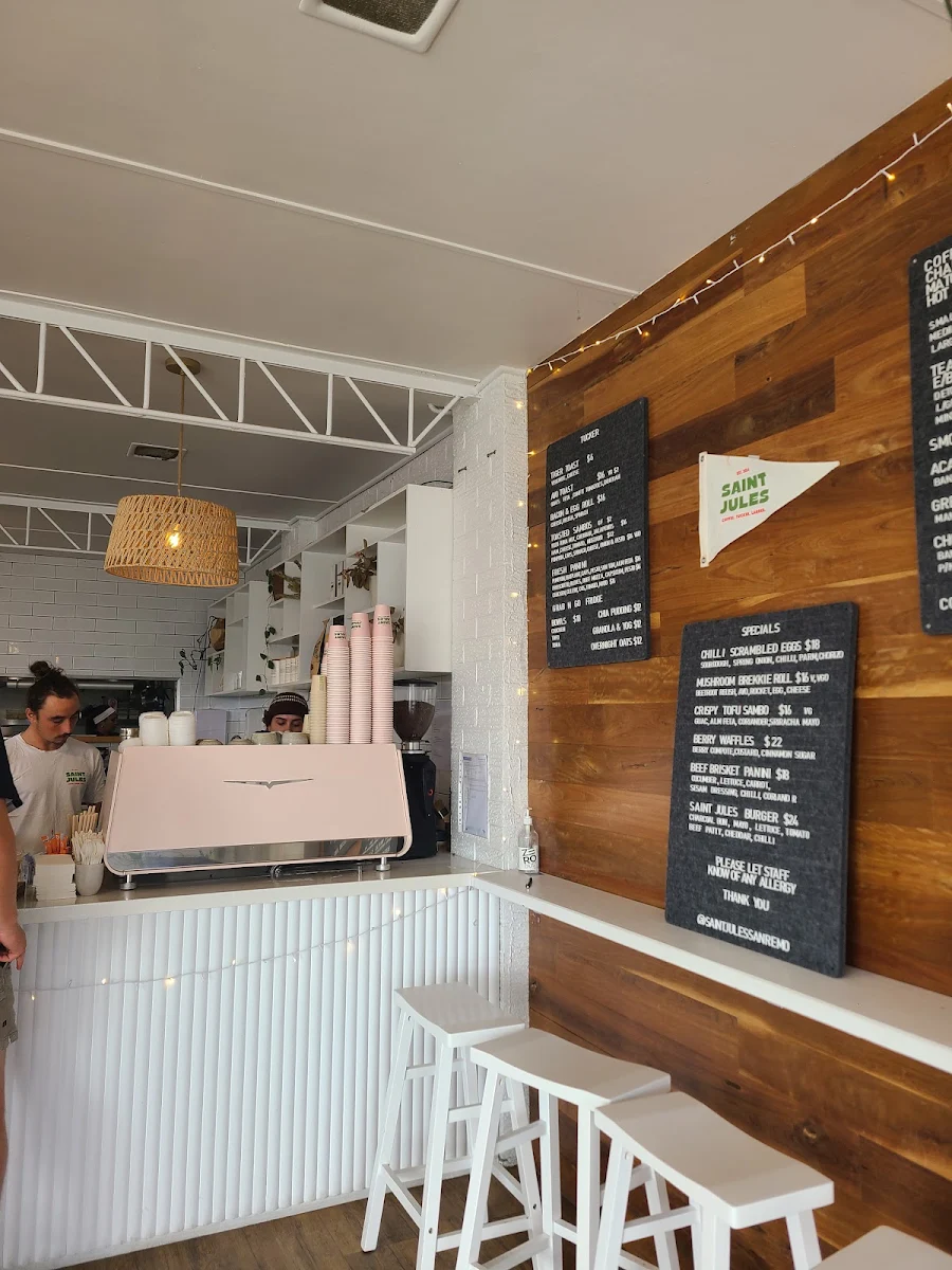 Menu, Saint Jules