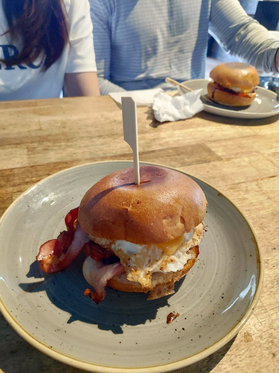 Food & drink, Cream & Co