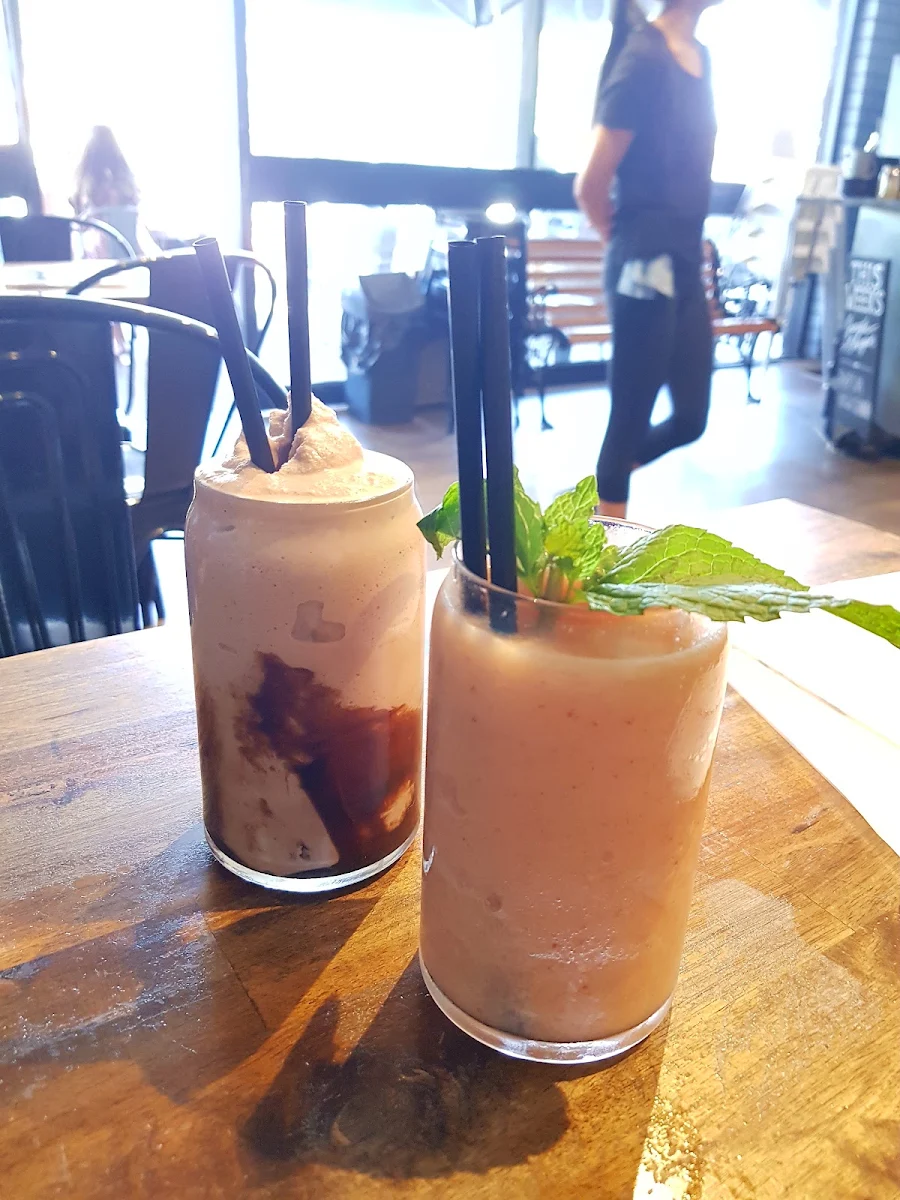 Food & drink, Cream & Co