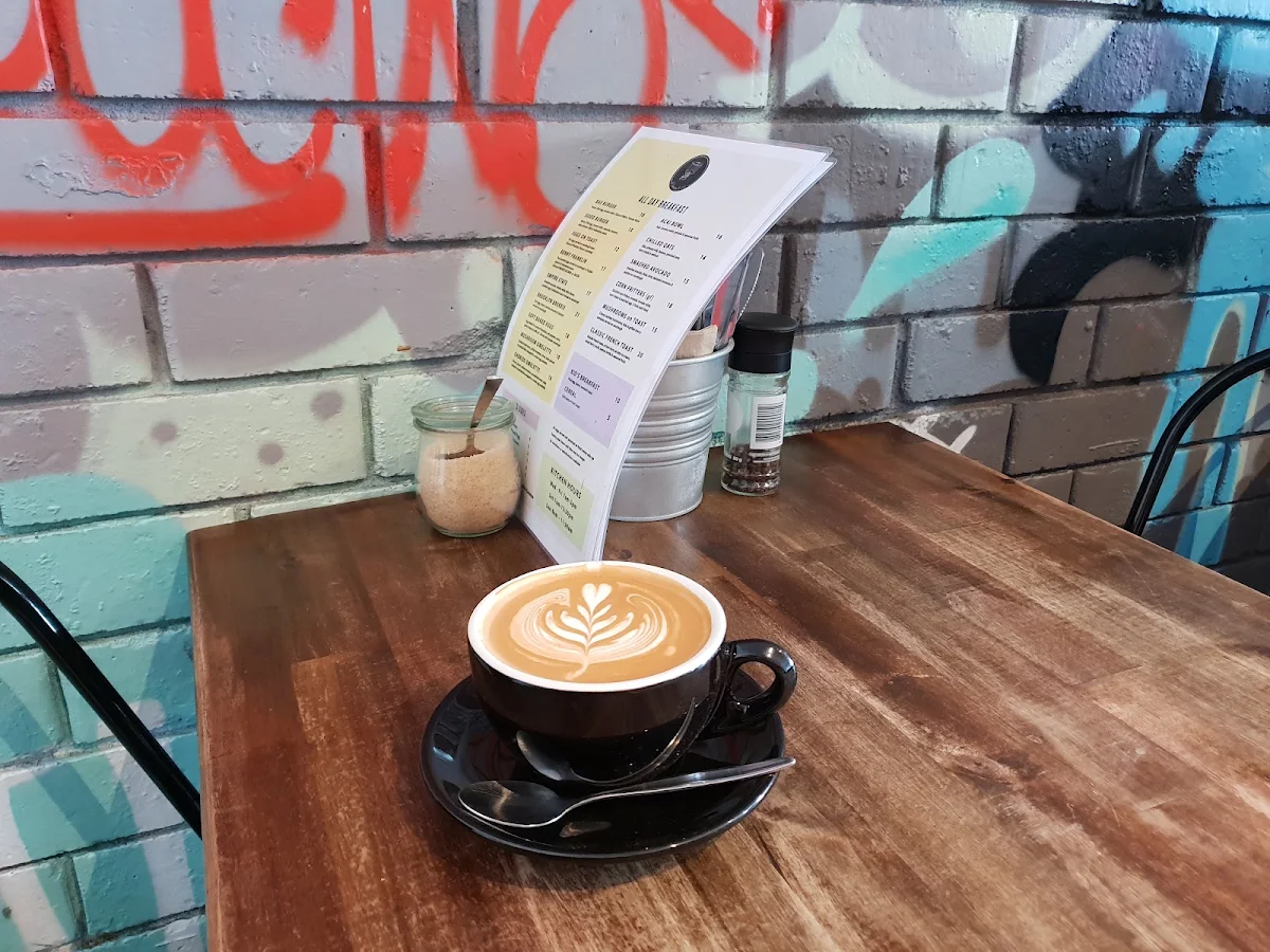 Menu, Cream & Co