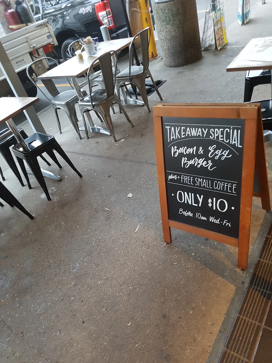 Menu, Cream & Co