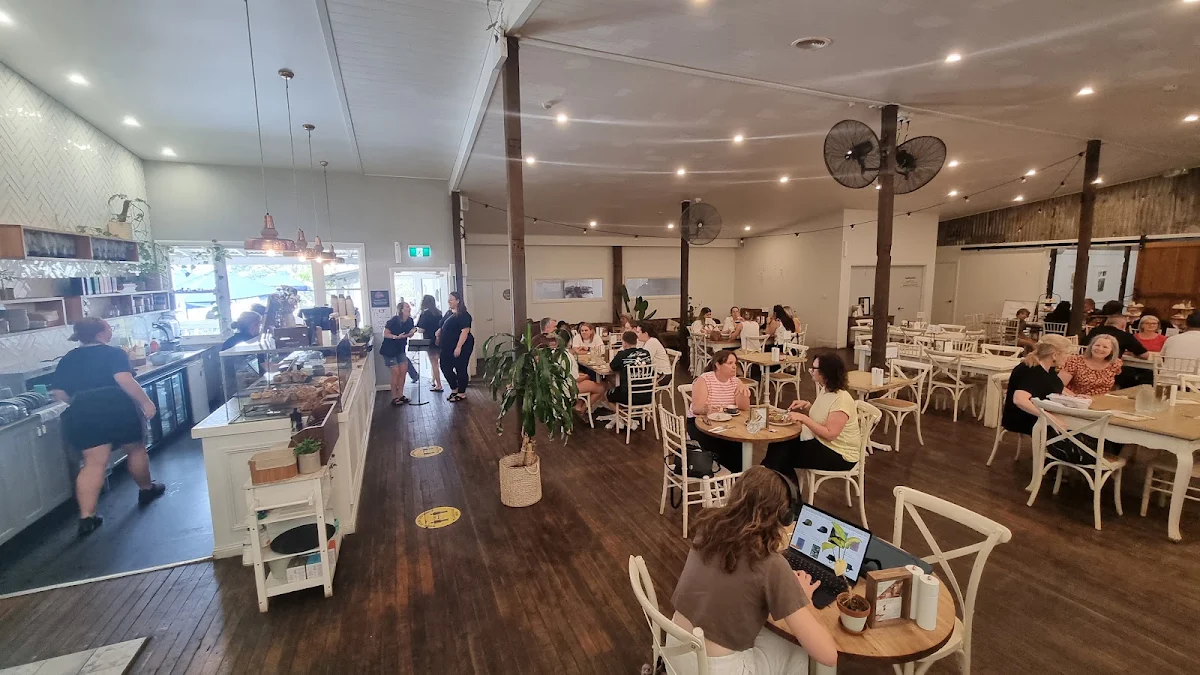 Vibe, Woolshed Kitchen by Fine Spun