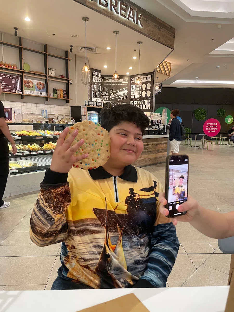 Vibe, Muffin Break Browns Plains