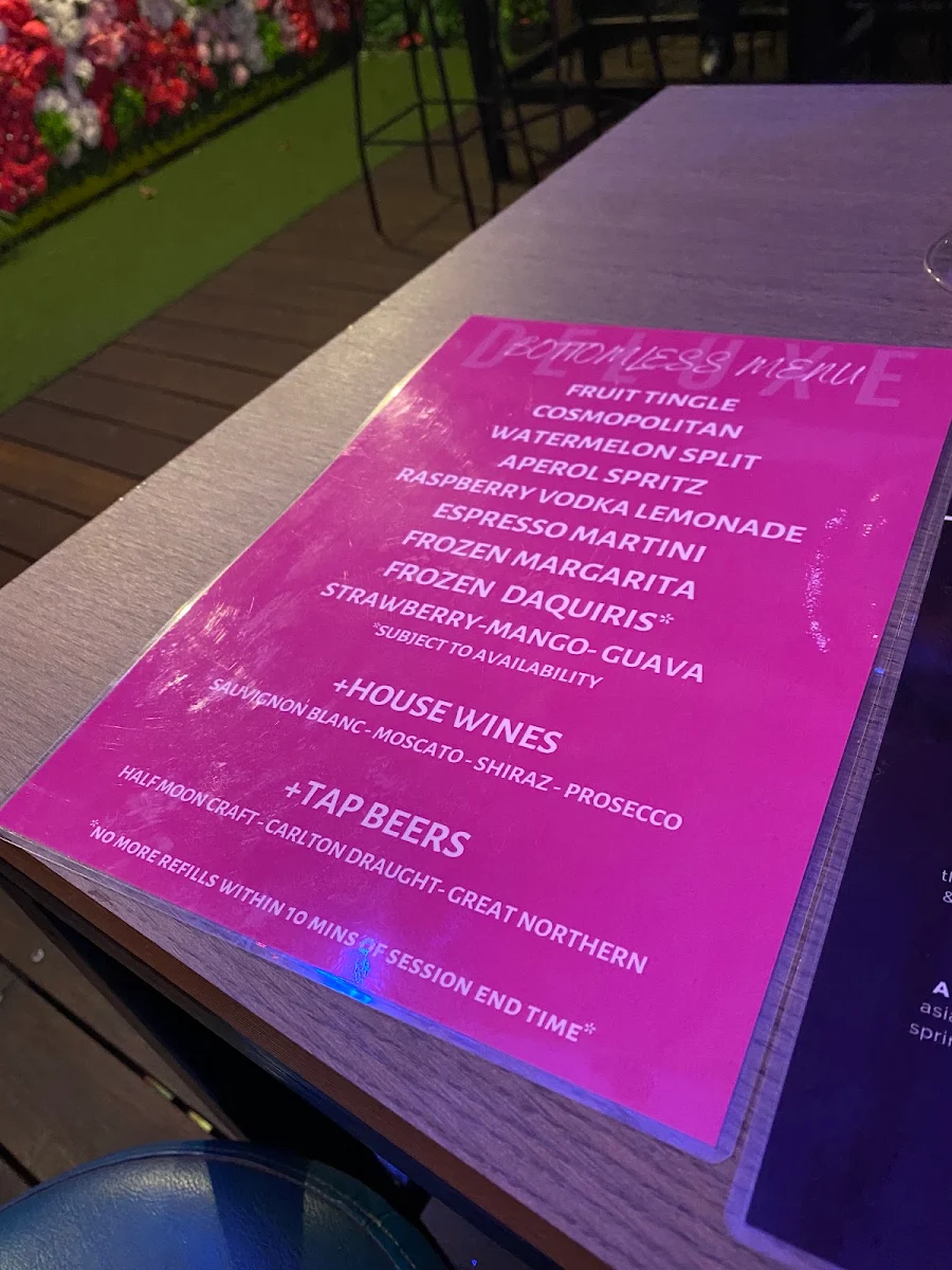 Menu, Deluxe Bar