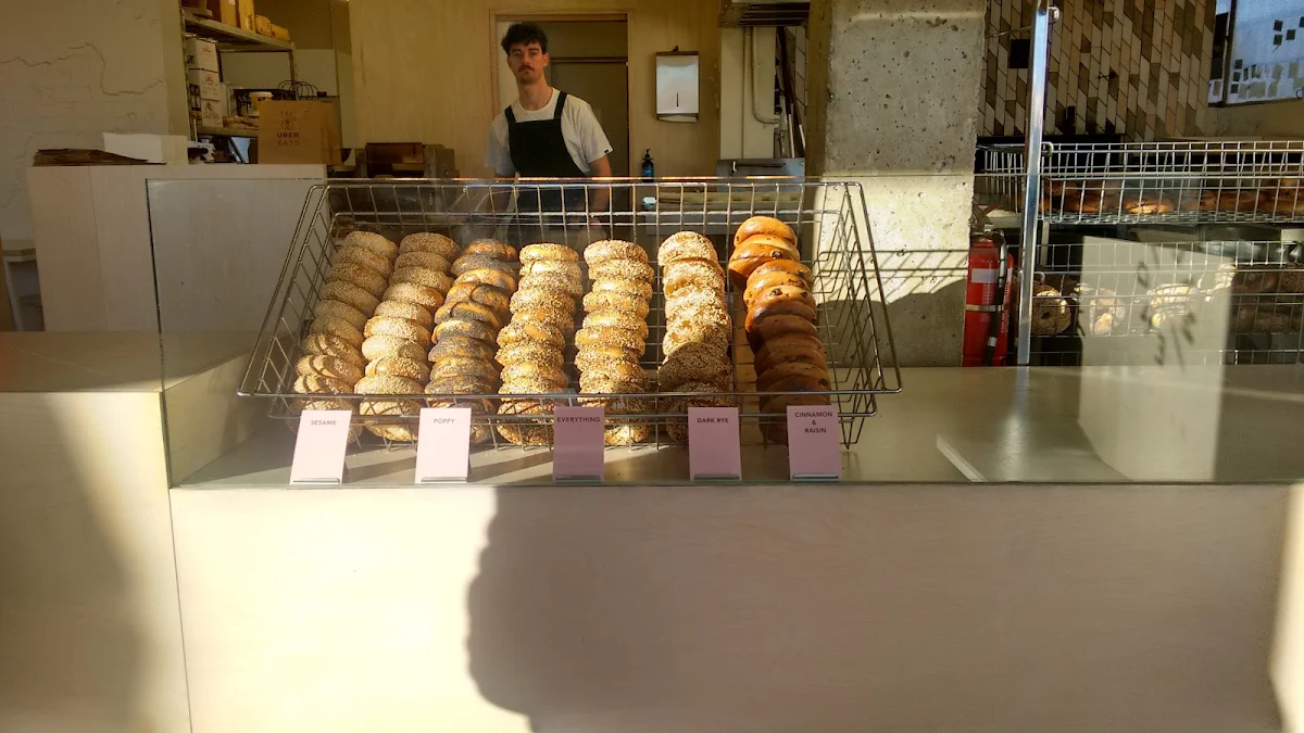 Vibe, Mile End Bagels