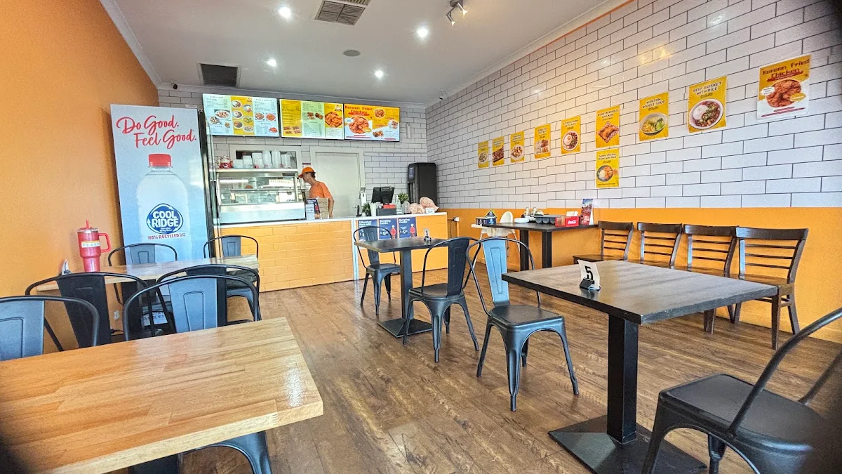 Vibe, Goo Goo Chicken Woodville