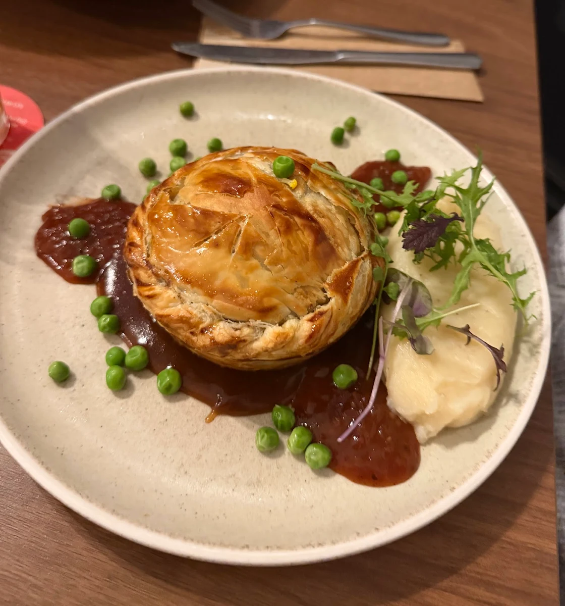 Food & drink, British Hotel
