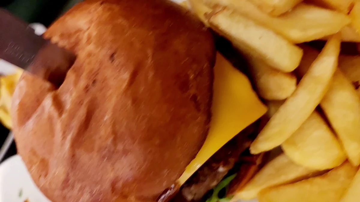 Food & drink, Mortdale Hotel