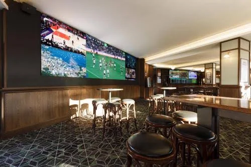 Vibe, Mortdale Hotel