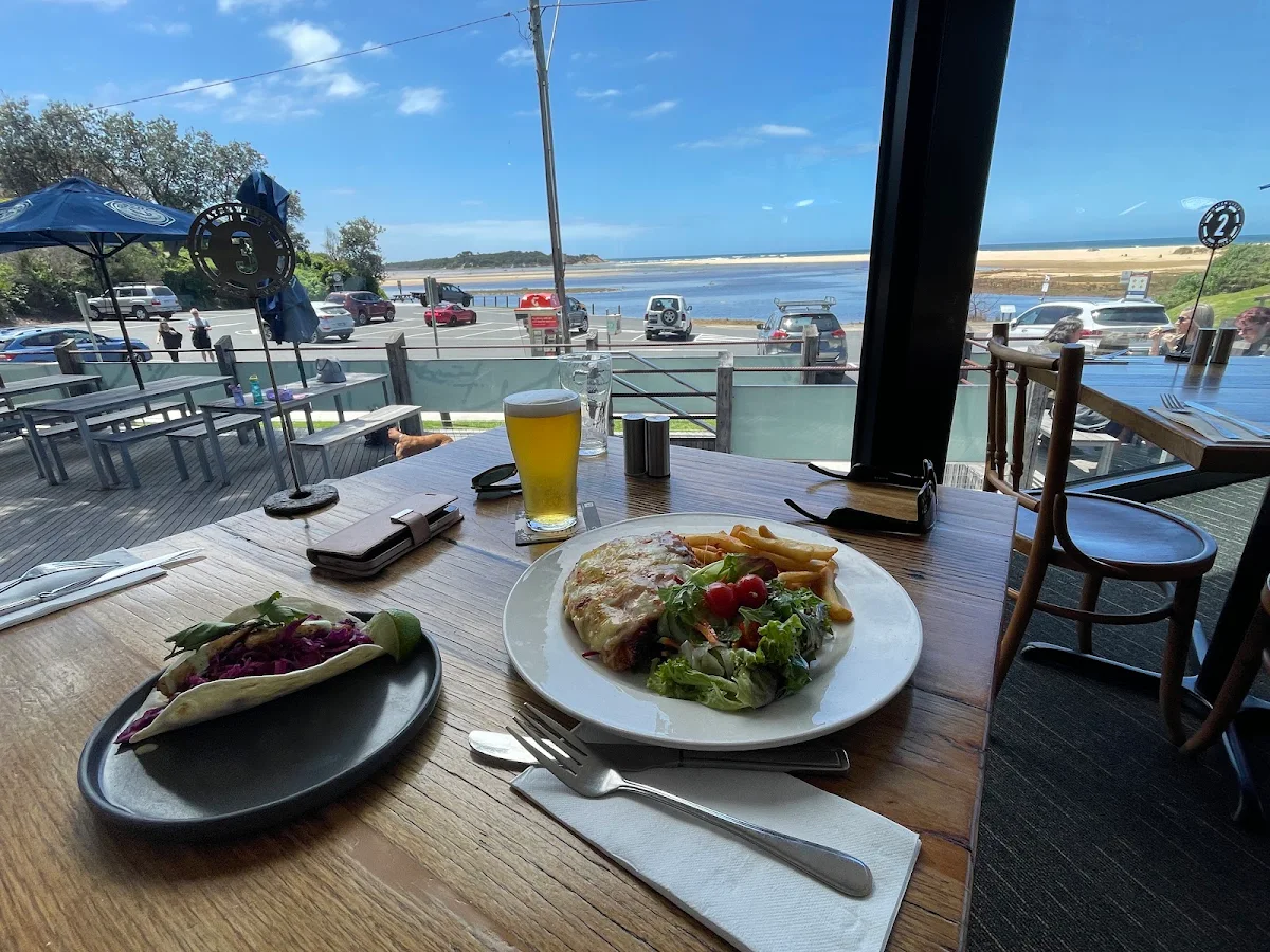 Food & drink, Lake Tyers Beach Tavern