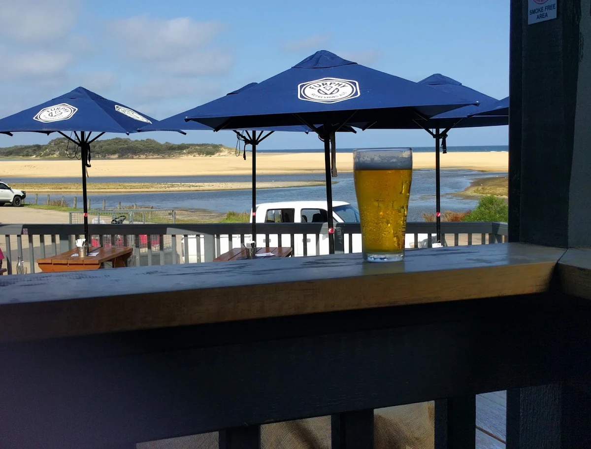Vibe, Lake Tyers Beach Tavern