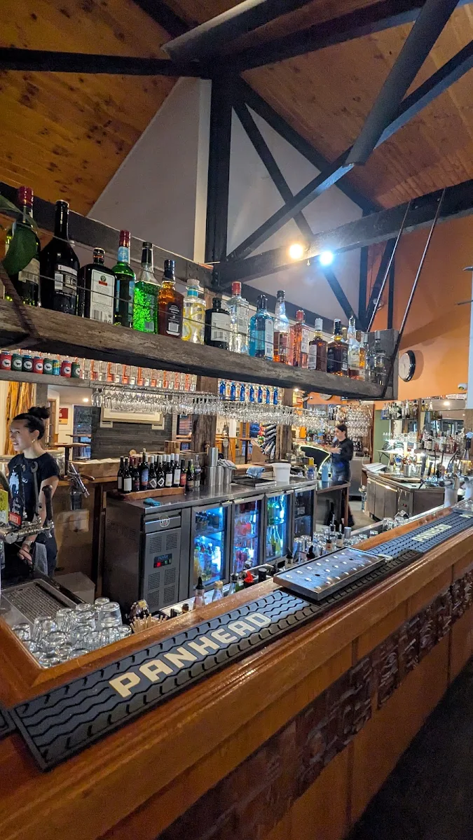 Vibe, Lake Tyers Beach Tavern