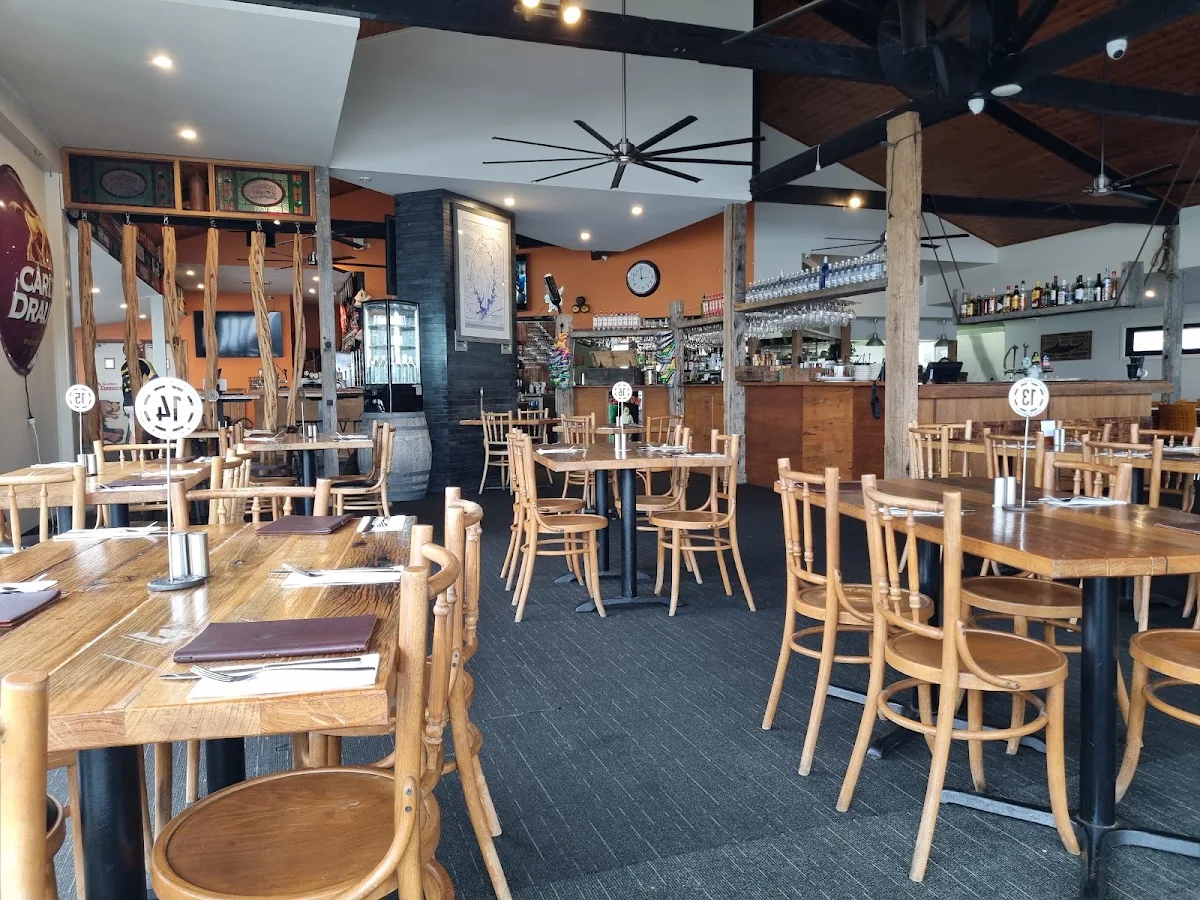 Vibe, Lake Tyers Beach Tavern