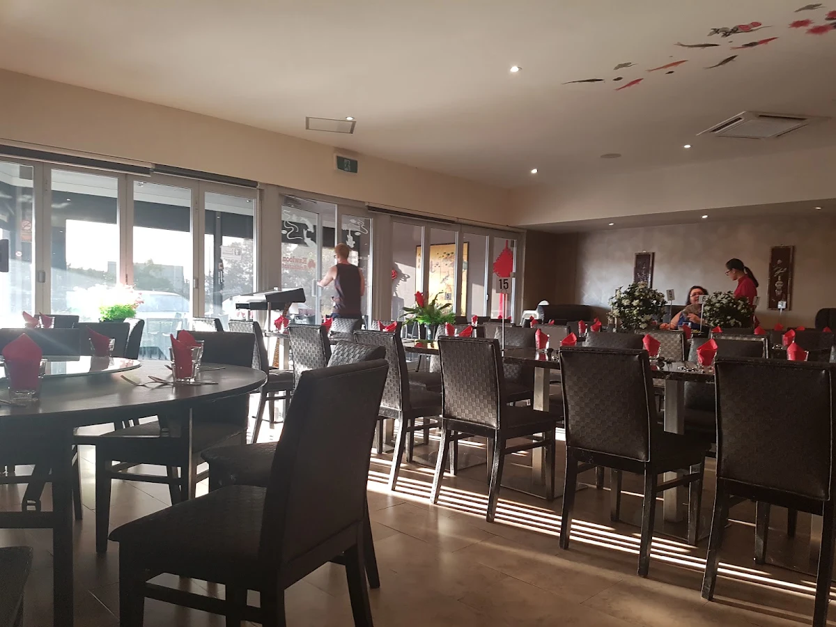 Vibe, Kawloon Restaurant