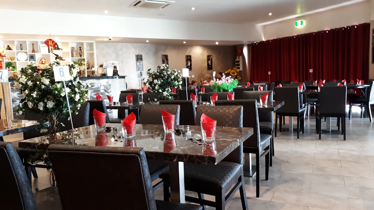 Vibe, Kawloon Restaurant