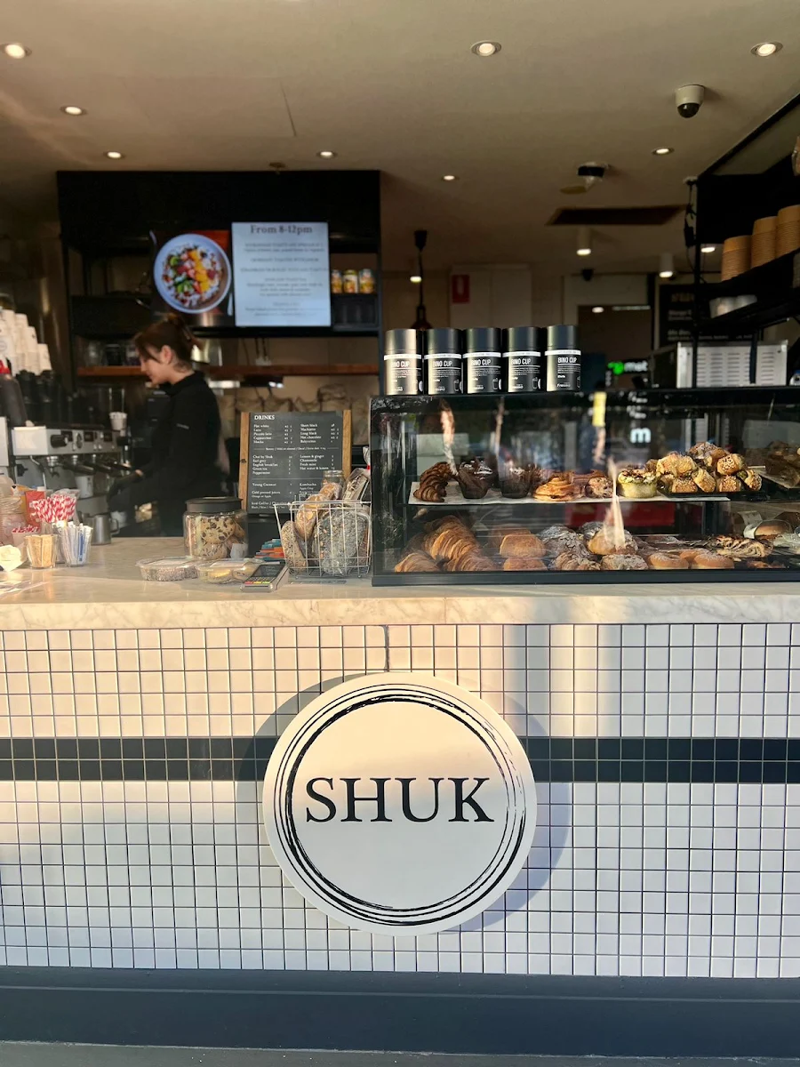 Vibe, Shuk By The Beach
