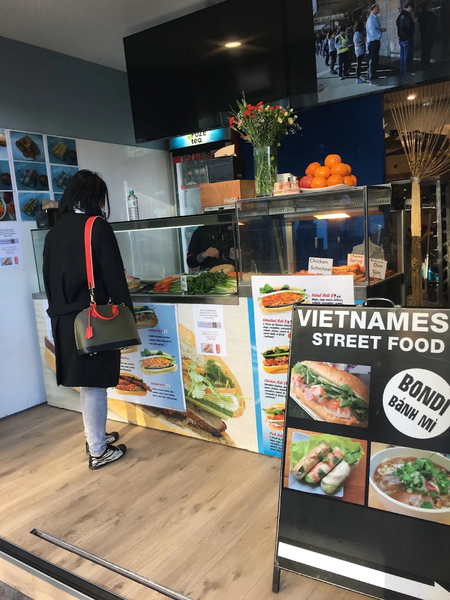 Menu, Aimee's Banh Mi