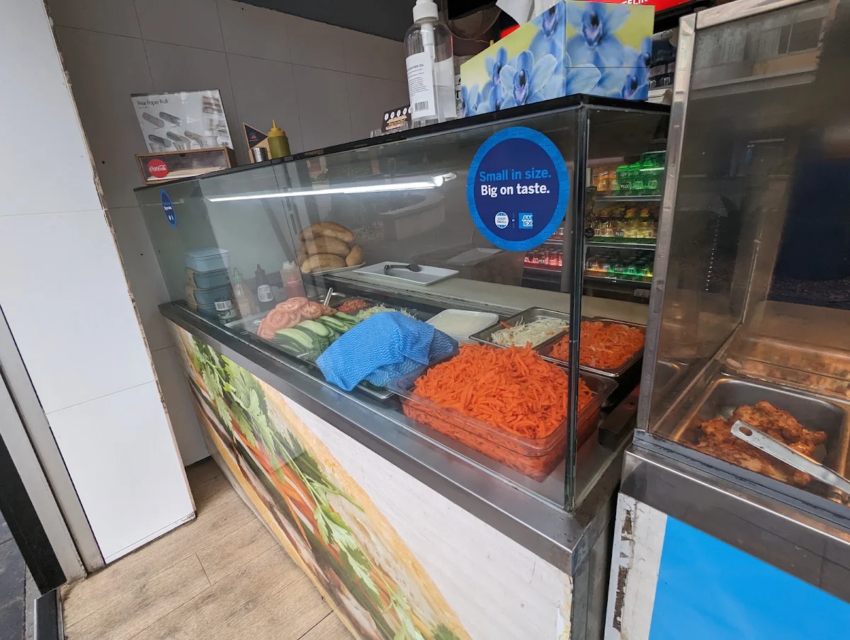 Vibe, Aimee's Banh Mi