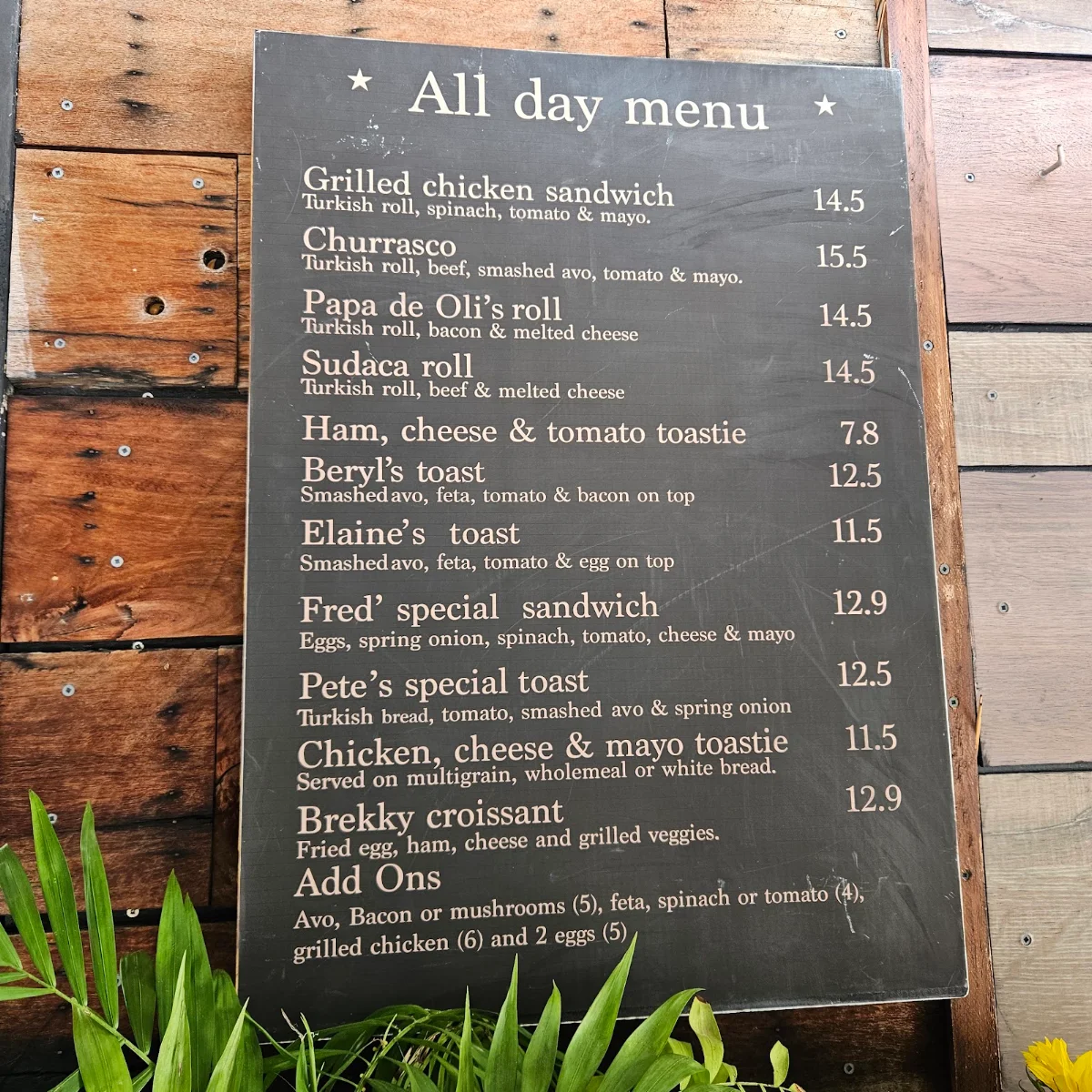 Menu, Tasty Sudaca