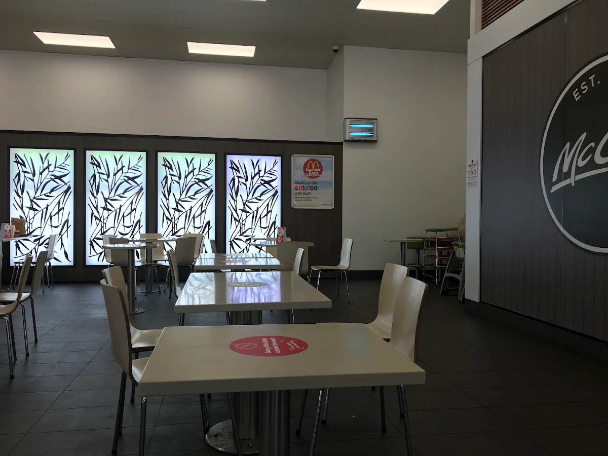 Vibe, McDonald's Calliope Travel Centre