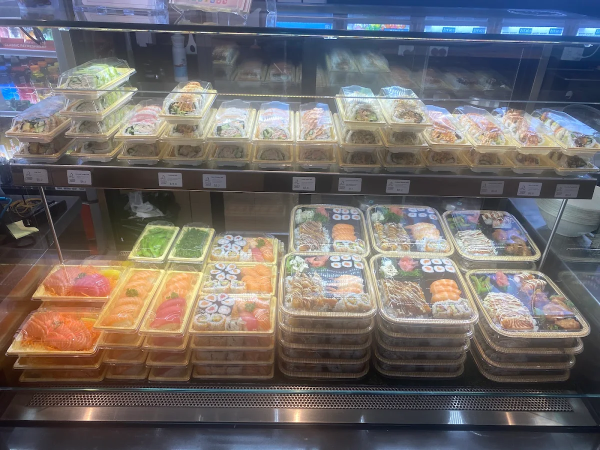 Vibe, United Sushi