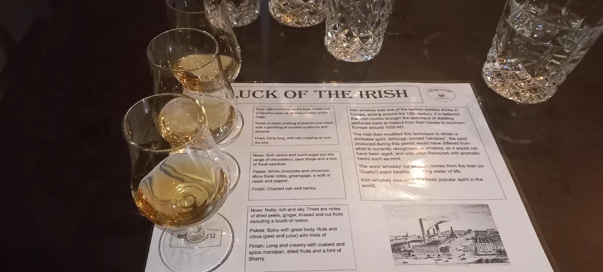Menu, Whisky Lounge