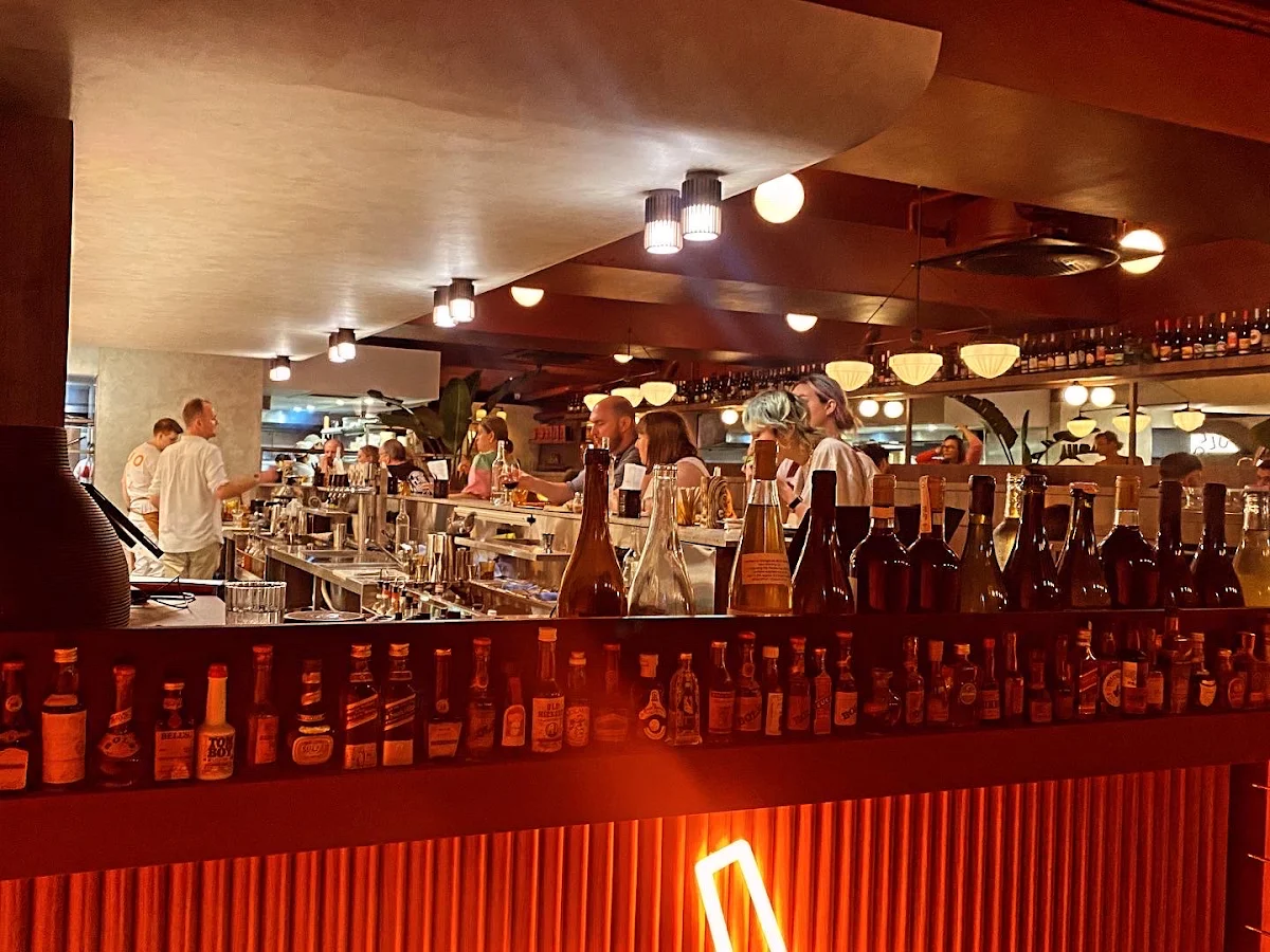 Vibe, Ullo Dee Why