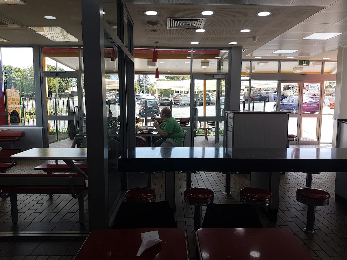 Vibe, Hungry Jack's Burgers Wynnum Plaza