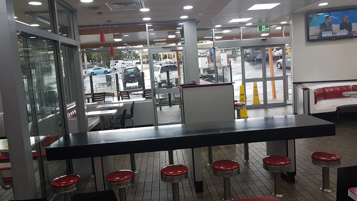 Vibe, Hungry Jack's Burgers Wynnum Plaza