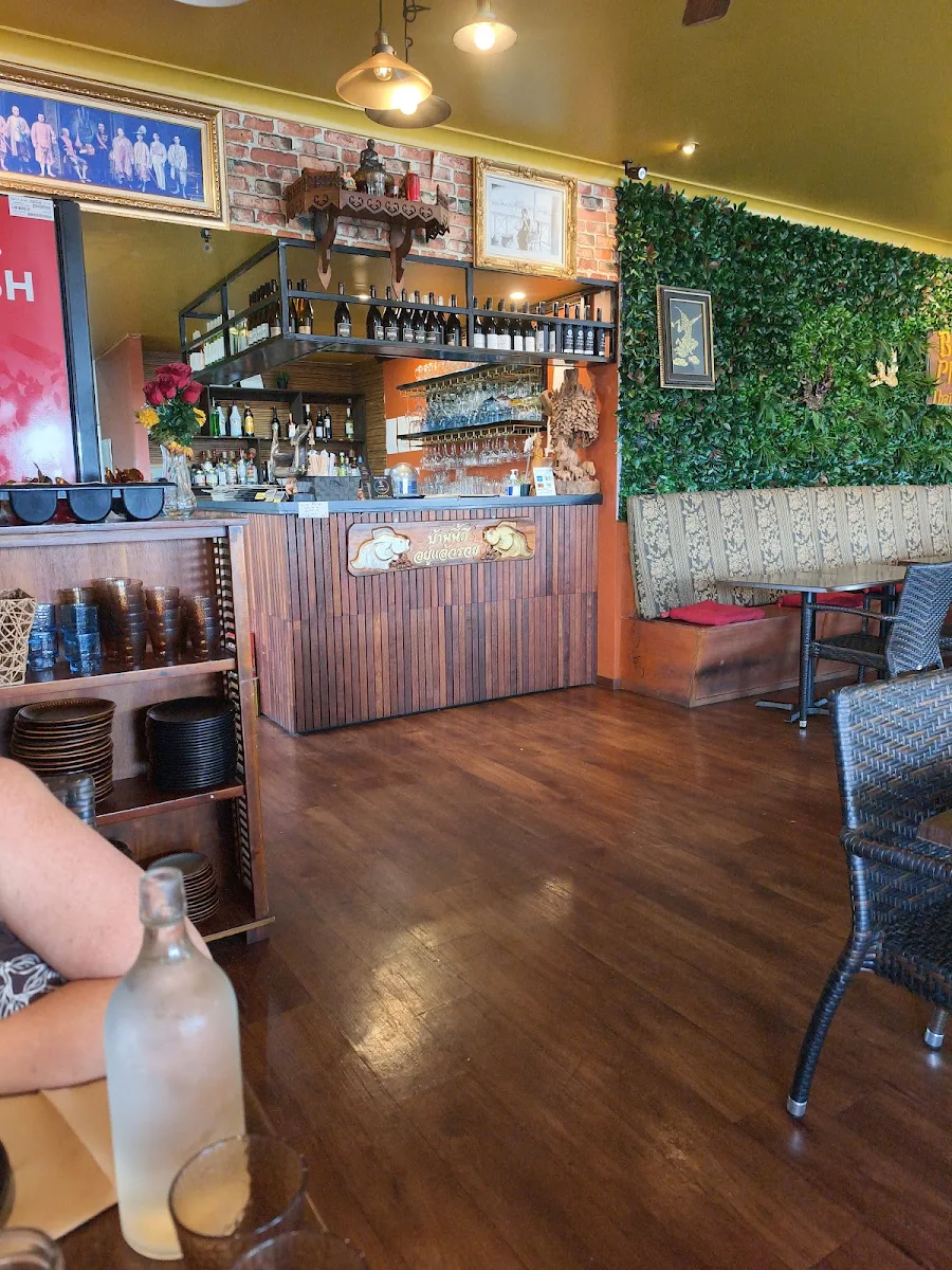 Vibe, Baan Phaya Thai Eatons Hill