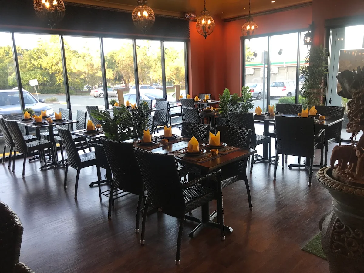 Vibe, Baan Phaya Thai Eatons Hill